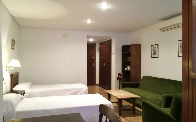 Apartamentos La Nogalera Torremolinos Spanien